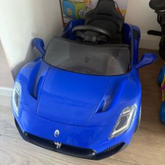 Kids electric car