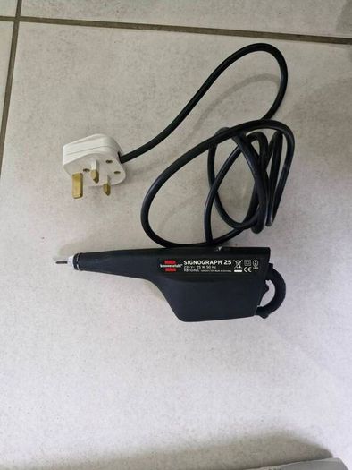 Electric engraver