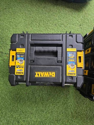 dewalt box
