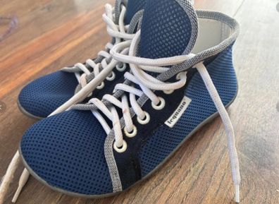 Leguano Barefoot style shoes for kids