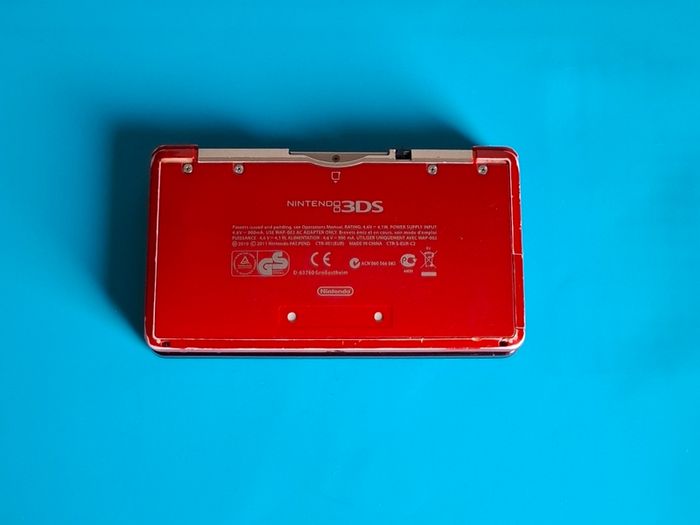 3DS Metallic Red (Modded)