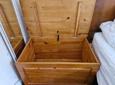 Pine Blanket Box