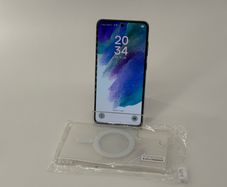 Samsung Galaxy S21 FE 5G 128GB Unlocked