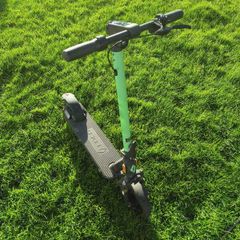 LOCO Motion Pro Electric Scooter
