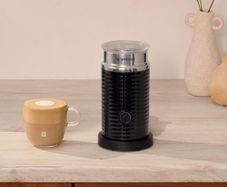Nespresso Aeroccino 3 Milk Frother
