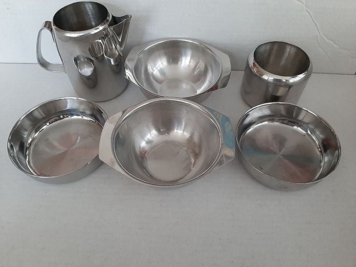 vintage stainless Steel items