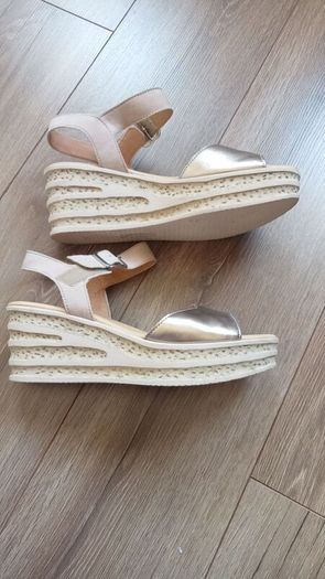 Gabor wedge sandals Size 6.5