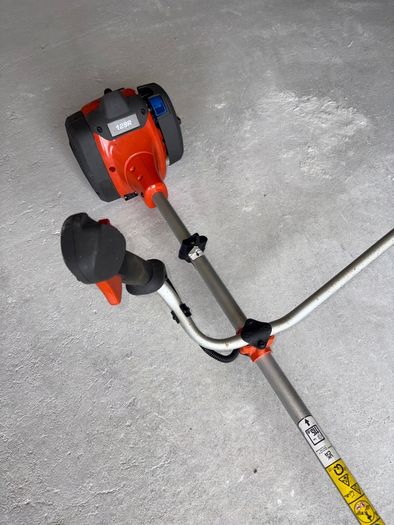 Husqvarna 129R Strimmer