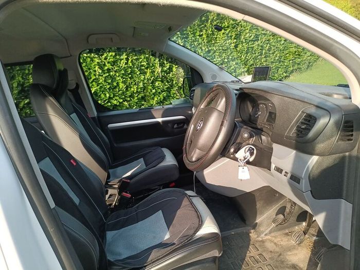Toyota Proace Crewcab 2L  2017  CamperProject 243k