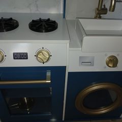 children's kitchen like new