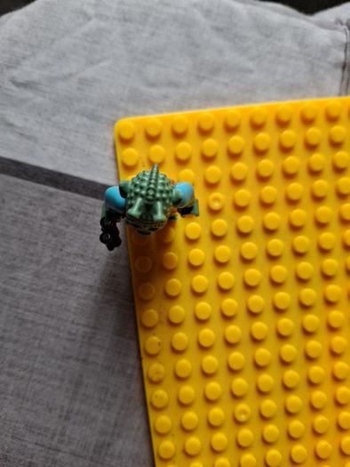 Lego star wars minifigure Greedo smart brick