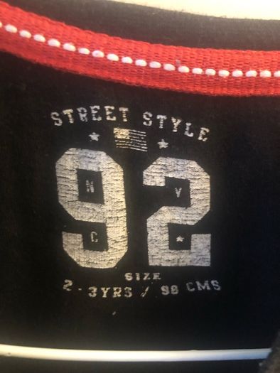 T-shirt (age 2-3)
