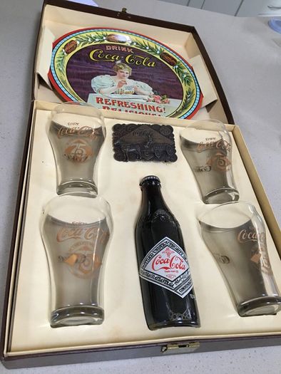 Coca Cola 75 Years Anniversary Box Set 1902-1977