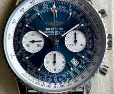 Breitling Navitimer