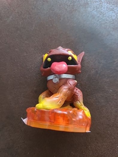 SKYLANDERS   Postage Available