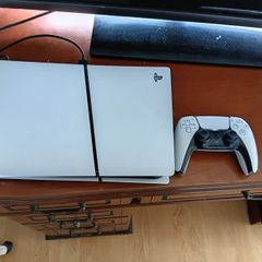 Slim ps5 825 gb digital