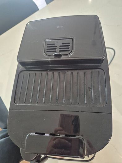 DeLonghi Coffee  Machine