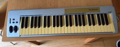 M Audio Midi Keyboard