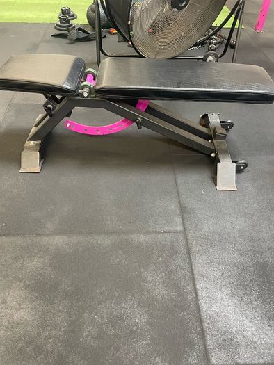 weight bench
