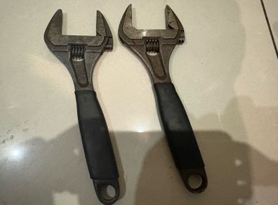 Bahco adjustable wrench