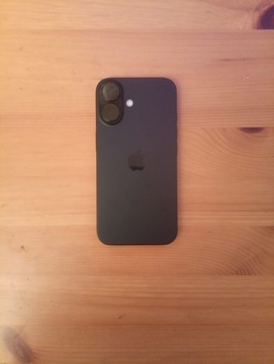 iPhone 16 - less then year old