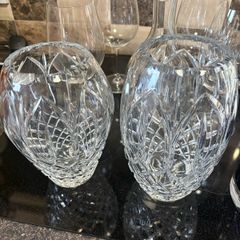 cara vase
