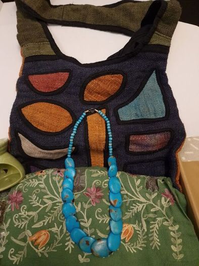 Artisan Nepalese accessories gift set