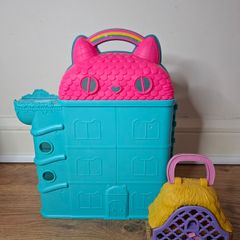 Gabby Dollhouse Carry Case & Wish Playhouse