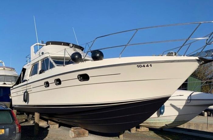 Princess 35