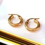 Vintage 9ct Gold Twist/Rope Earrings Image 8