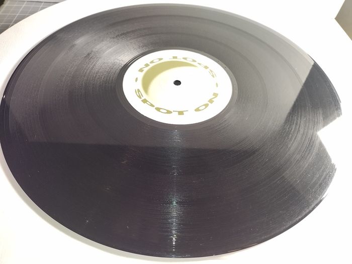 Dejure - Sanctuary - Spot On Records - Late 90s BANGIN Trance CLASSIC!!