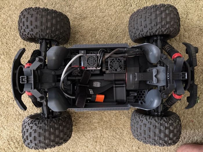 Arrma Granite 223s 4x4