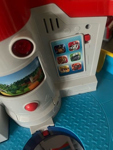 Paw Patrol tower