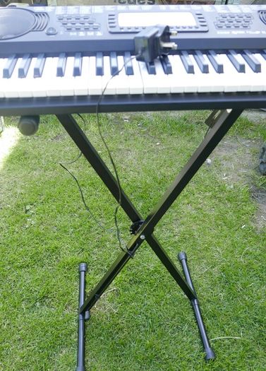 Electronic Keyboard - SK-560 54 Key Keyboard, and keyboard stand