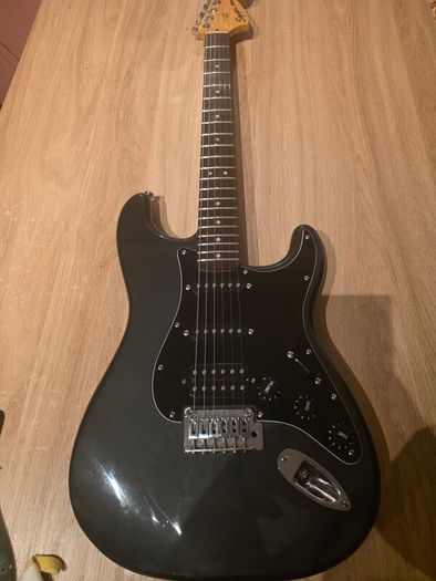 Squire Affinity HSS