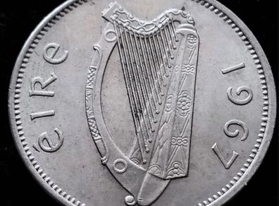 [#231] - Ireland 1967 | Irish 6p | Six Pence | Wolfhound | KM.13a | High Grade