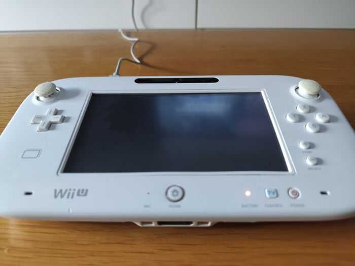 White Wii U Gamepad