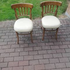 leather cream chair