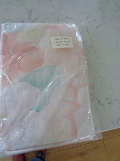 Pair of Cotton Pillow Cases x 2 for Sale