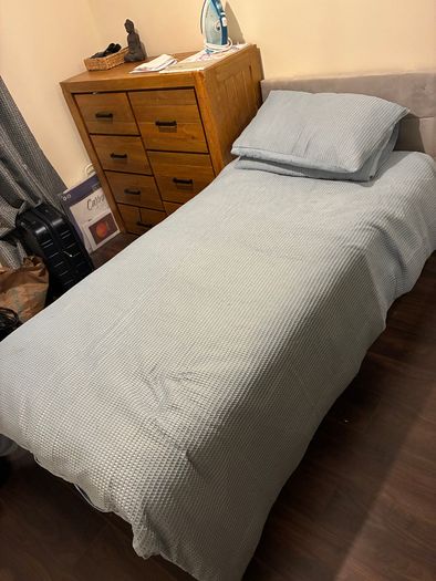Single Bed