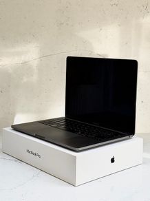 MacBook Pro (13-inc)