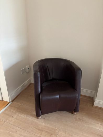 bucket chair