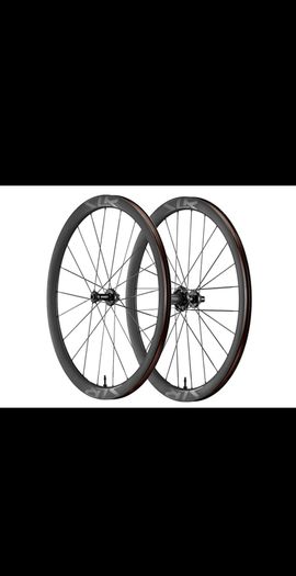 SLR 0 Carbon wheel set