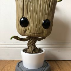 Funko Marvel: Dancing Groot Super Sized Pop! (18 Inch)
