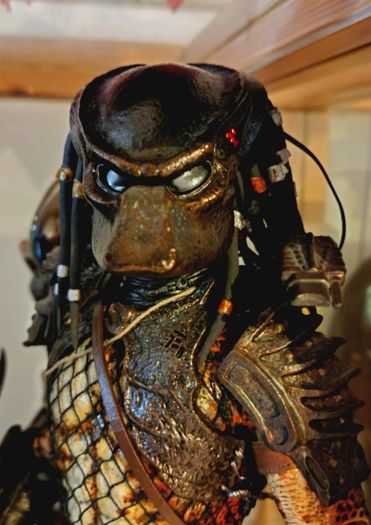 Hot Toys City Hunter Predator 2.0