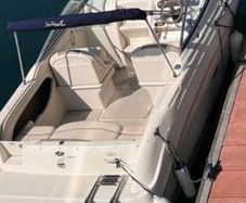 2005 Sea Ray 215 Weekender