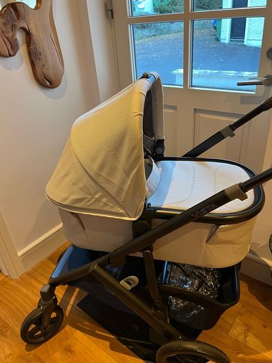 uppa baby vista 3 BASSINET