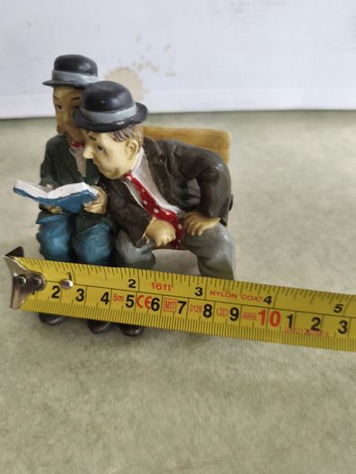 Extremely Rare! Laurel and Hardy Reading a Book Figurine Statue