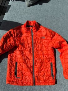 The North Face boys coat age 10-12