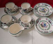 Vintage Bridgwood China Malayda Lily (21 Pieces)